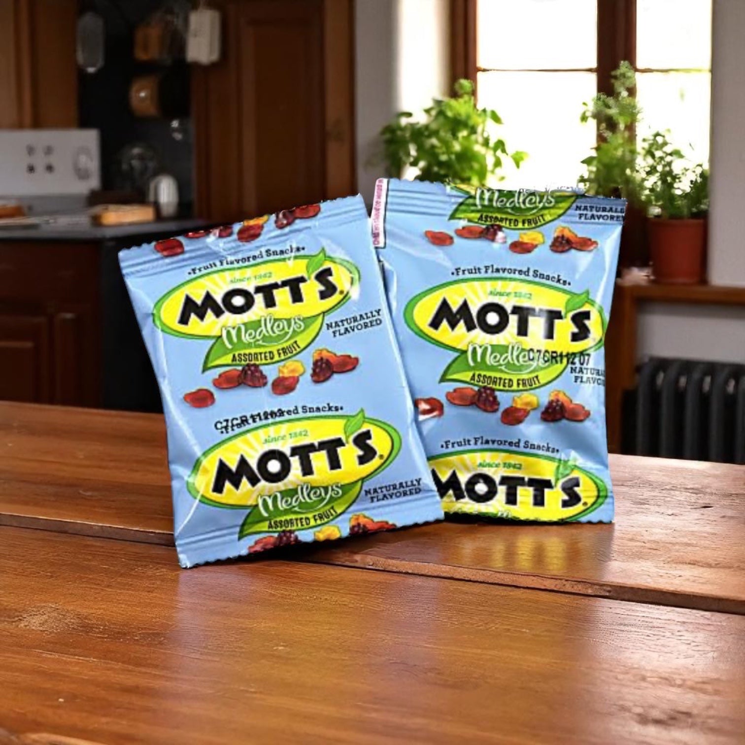 Mott's Snack Fruit Gummies Assorted Fruit 144 case