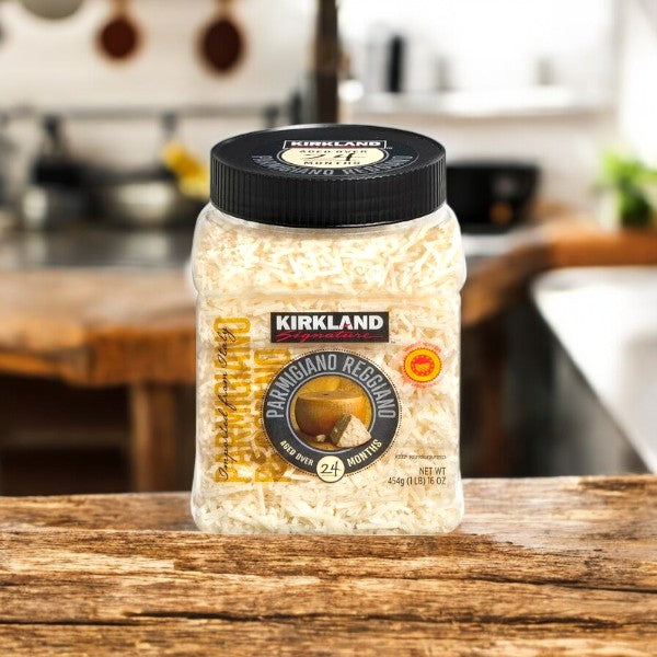 Kirkland Signature Aged Parmigiano Reggiano Cheese, Shredded, 1 lb