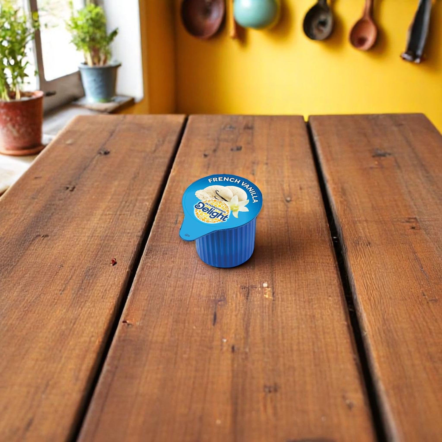 International Delight Liquid Coffee Creamer Singles – French Vanilla, Non-Dairy (0.44 fl oz, 192 Count)