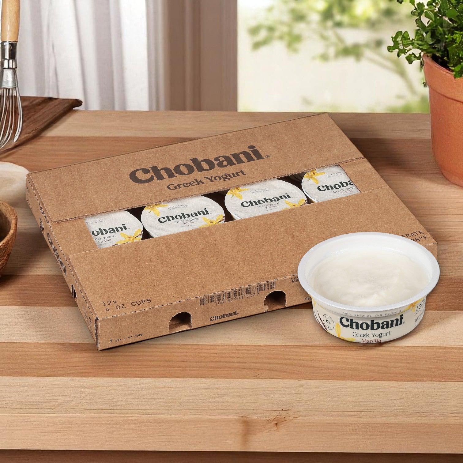 Chobani Vanilla Greek Non-Fat Yogurt, 12-Pack (4 oz Cups)