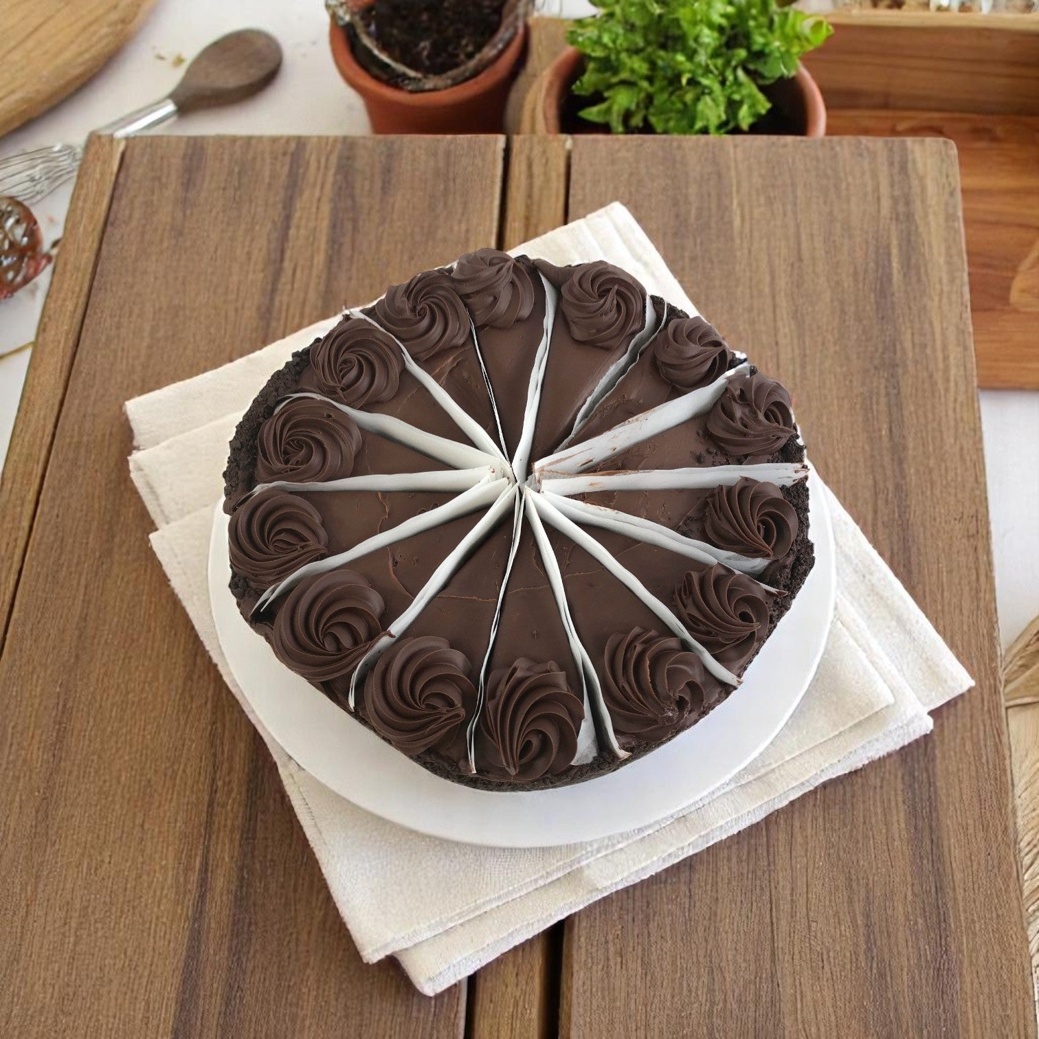 The Cheesecake Factory Bakery – Chocolate Fudge Cake – 10-Inch – 2/110 oz